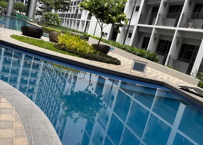 Your Comfy Aparthotel Manila